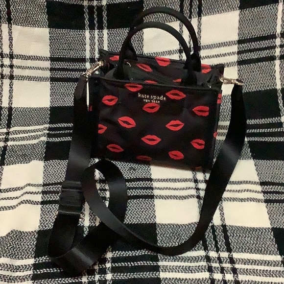 Kate Spade lipstick kisses mini tote purse - Picture 8 of 11